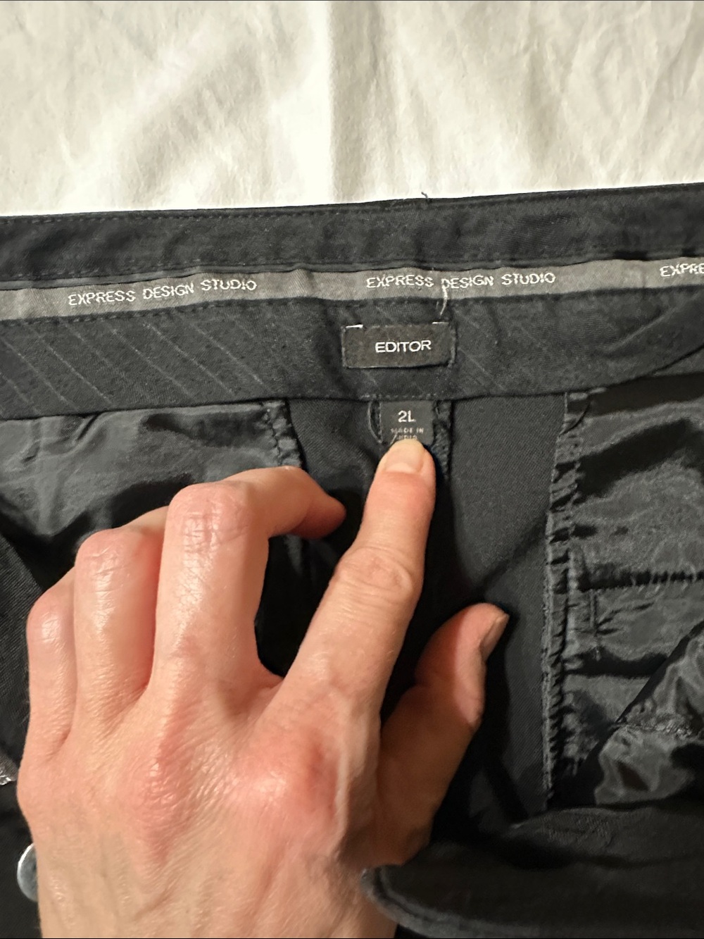 Express Editor Pants - Picture 3 of 5